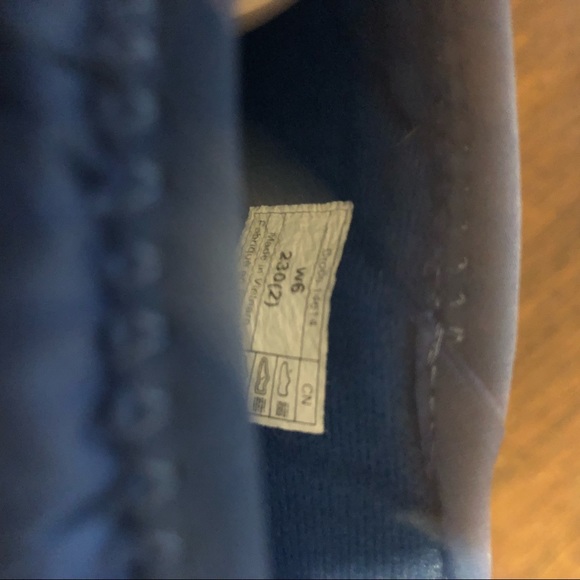 Crocs Women's Winter Puff Boot - New In Package - Picture 8 of 10